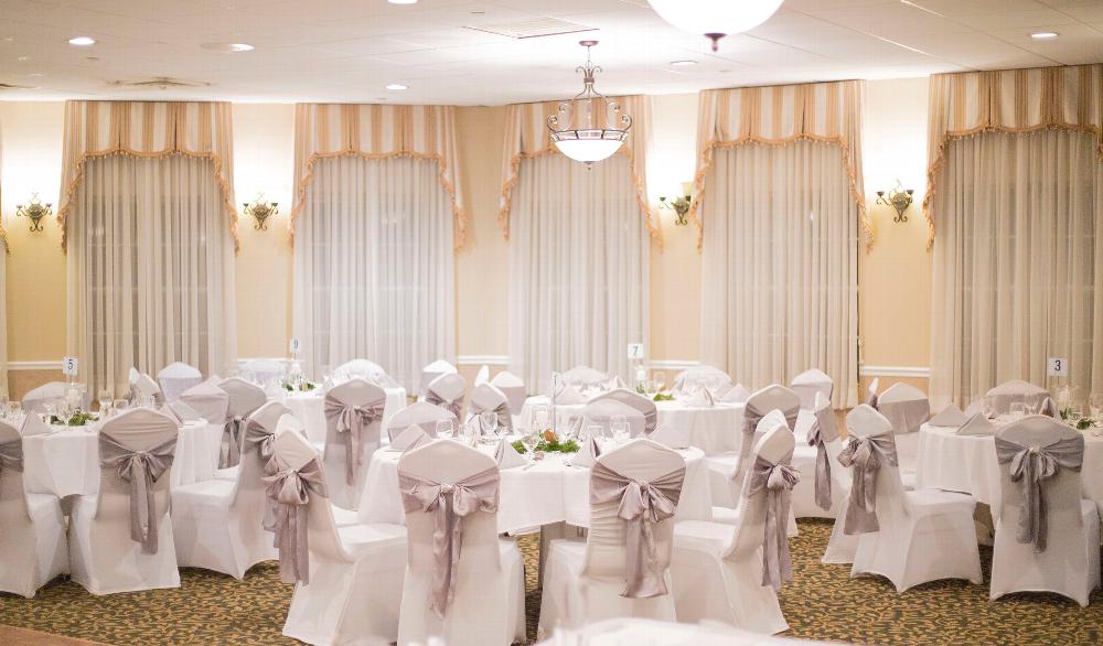 The Cremer Room accommodates up to 150 people for an intimate affair.