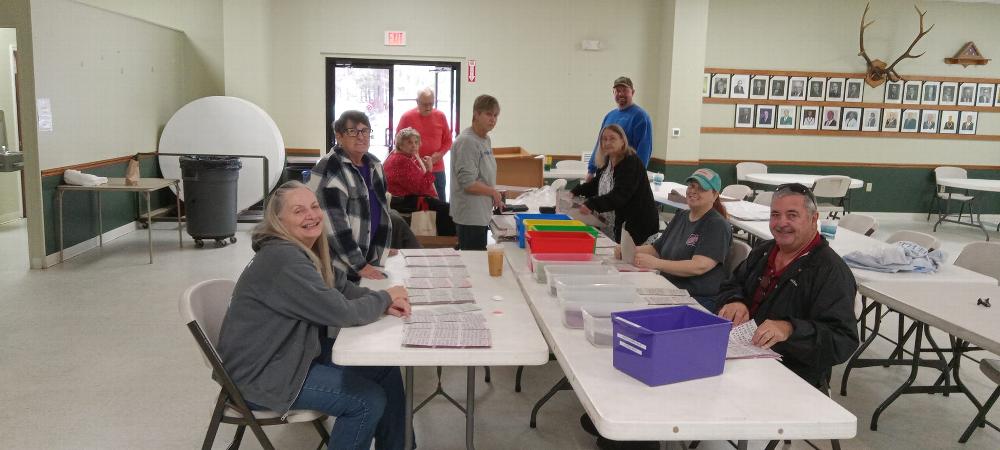 Thanks to all the Bingo volunteers for helping assemble Bingo packs today. Enough done for the next month or so. Betty, Christine, Chumpy,  Dawn, Pam, Valerie, Angus, Ernest, Richard and Ryan.