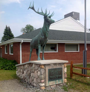 Tawas Lodge Elk Statue