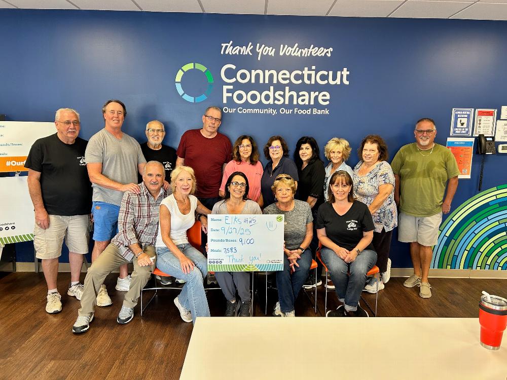 New Haven Elks volunteer day at CT Foodshare  9/27/25