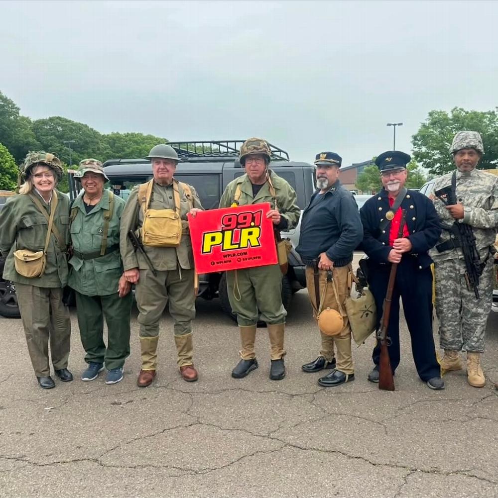 On May 23, 2026  members of New Haven Elks Lodge #25 participated in the North Haven Memorial Day Parade 