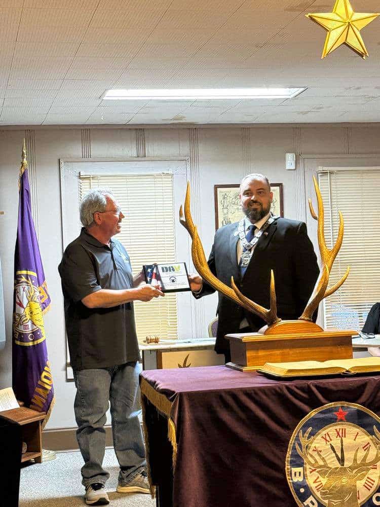 Elks helping Veterans - Award from DAV