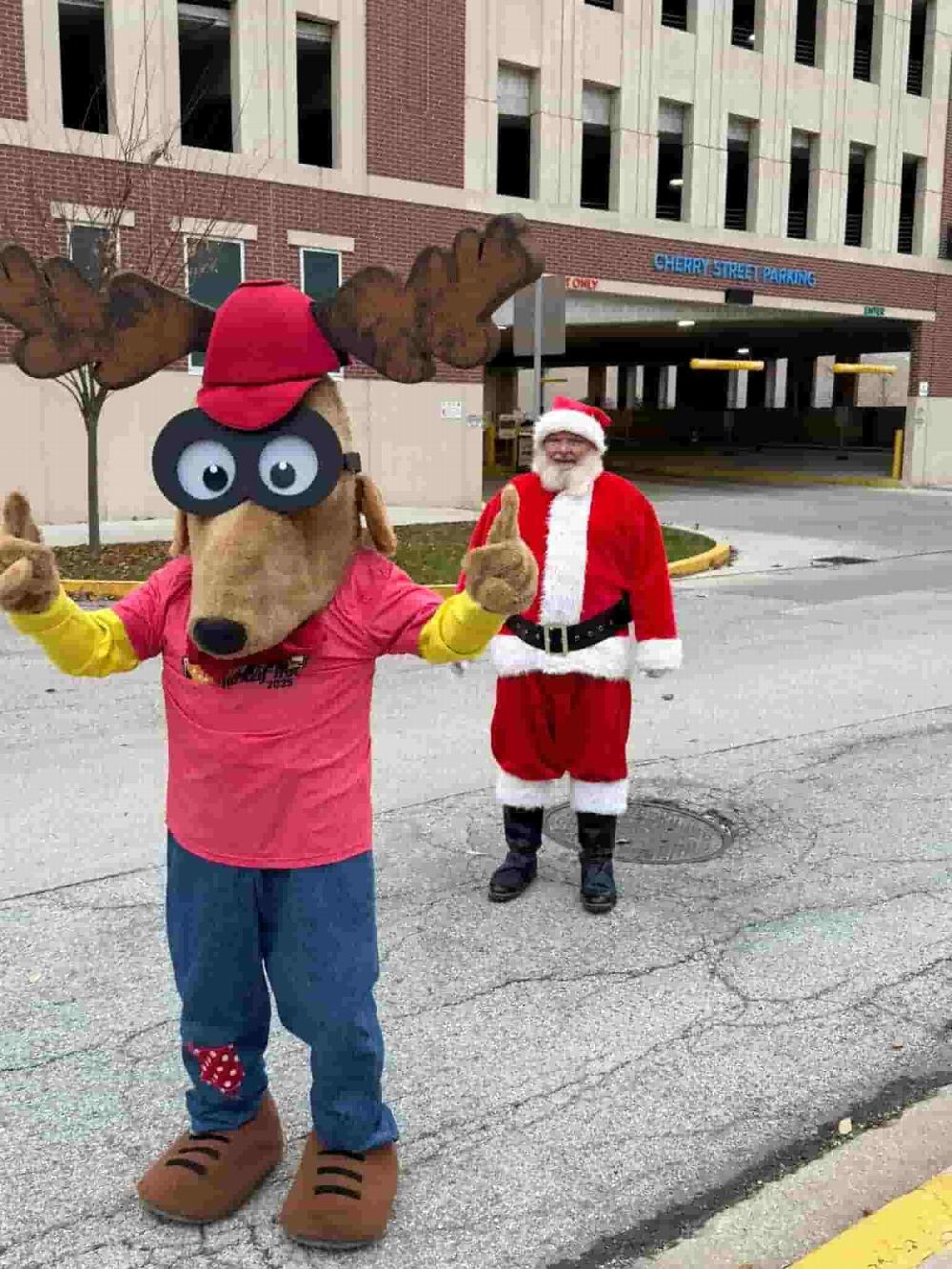 Elroy and Santa at the Turkey Trot