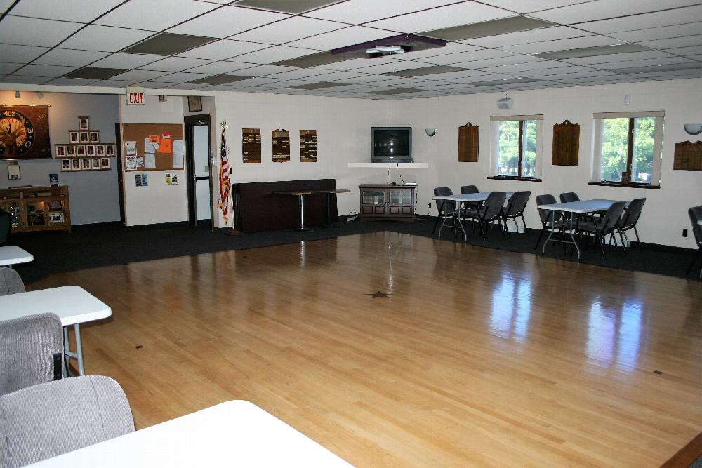 Main Floor Lodge room