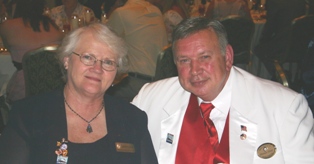 DDGER and Leading Knight Dennis Gray and wife Cherryl at the State Convention 2008