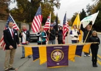 Jonesboro 498 participates in Veteran's Parade