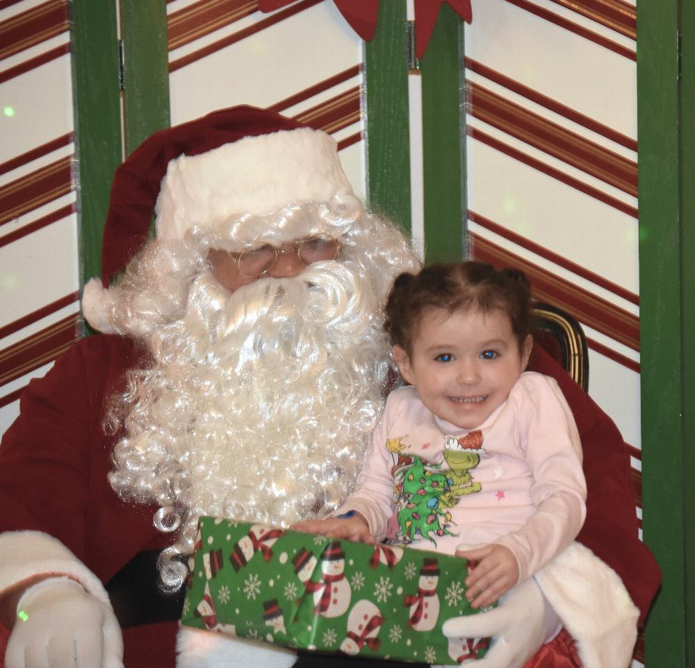 Lunch with Santa 12/10/23