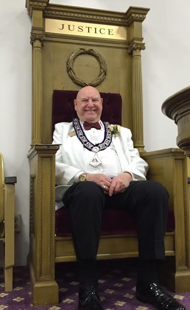 Grand Loyal Knight Les Yeffa, PDDGER (wow, that's a lot of letters!), preparing for the installation of incoming Loyal Knight Michael Szeles.
-April 2016