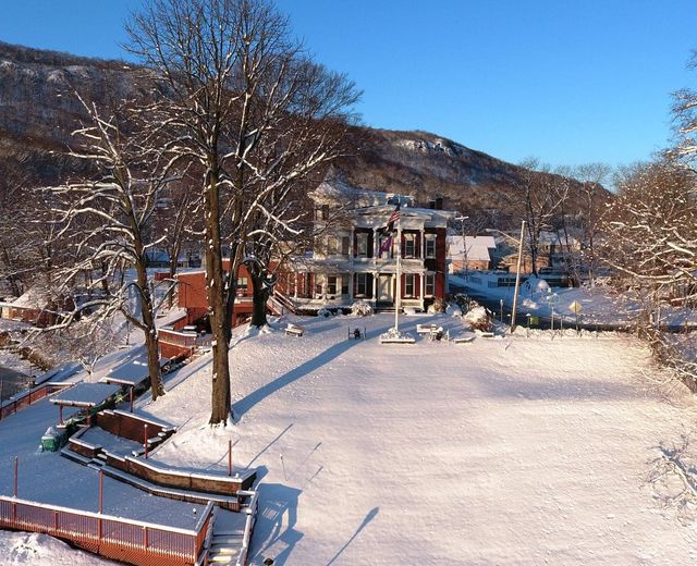 Lodge 877 Photo Gallery