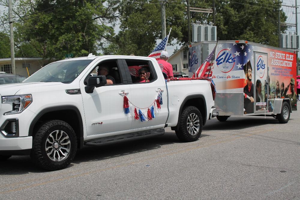 Participation in our town's Blooming Festival 2023