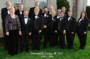 Back row L-R Ken Hampton, Ric Marain, Ken Saylor, Harry Gloth, Tommy Tucker, Richard Lamb. Front Row Louise Saylor, Bob Sahlberg, Johnnie Tillery, Gene Day, Joyce Gloth, Dennis Shaffer, Lester Darazs, Kelly Tinney