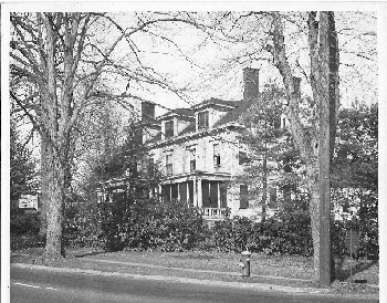 Lodge Building probably around the late 1930's. Notice the screened front porch and the neon sign on the tree.