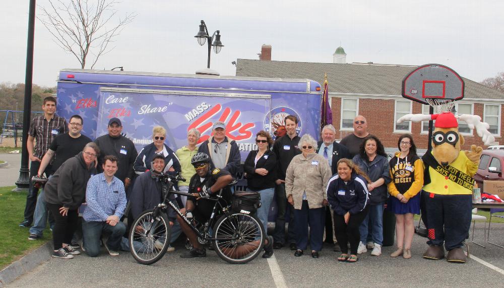 Just some of the fabulous volunteers that made the day great!