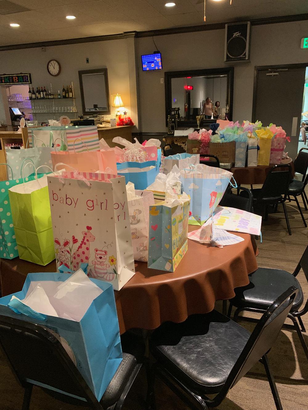 Gifts to give to the Marine expectant Moms.