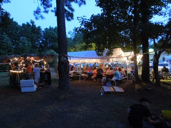 PICNIC AREA WITH THE NEW TIKI BAR - JULY 4TH 2012