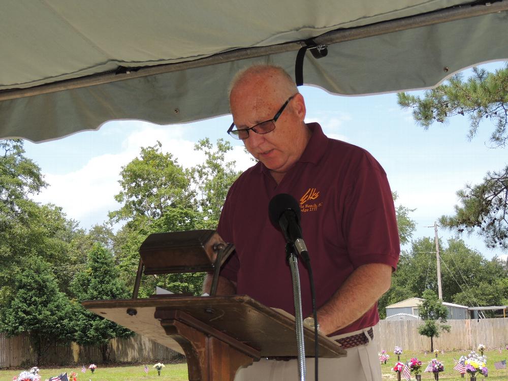 Jim Forgey, Exalted Ruler speaking at Flag Day 2017 ceremony