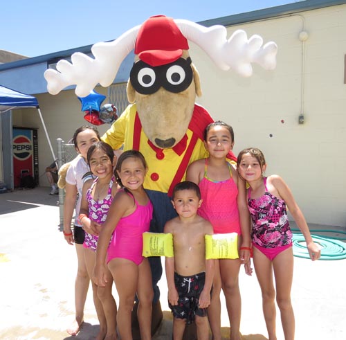 Elroy was a hit with the younger kids!