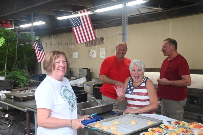 One of our great cooking teams - Eddie, David & Bonnie, led by our Kitchen Manager Pat Duerhaus.