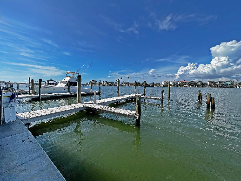 Docks for visiting Elks!