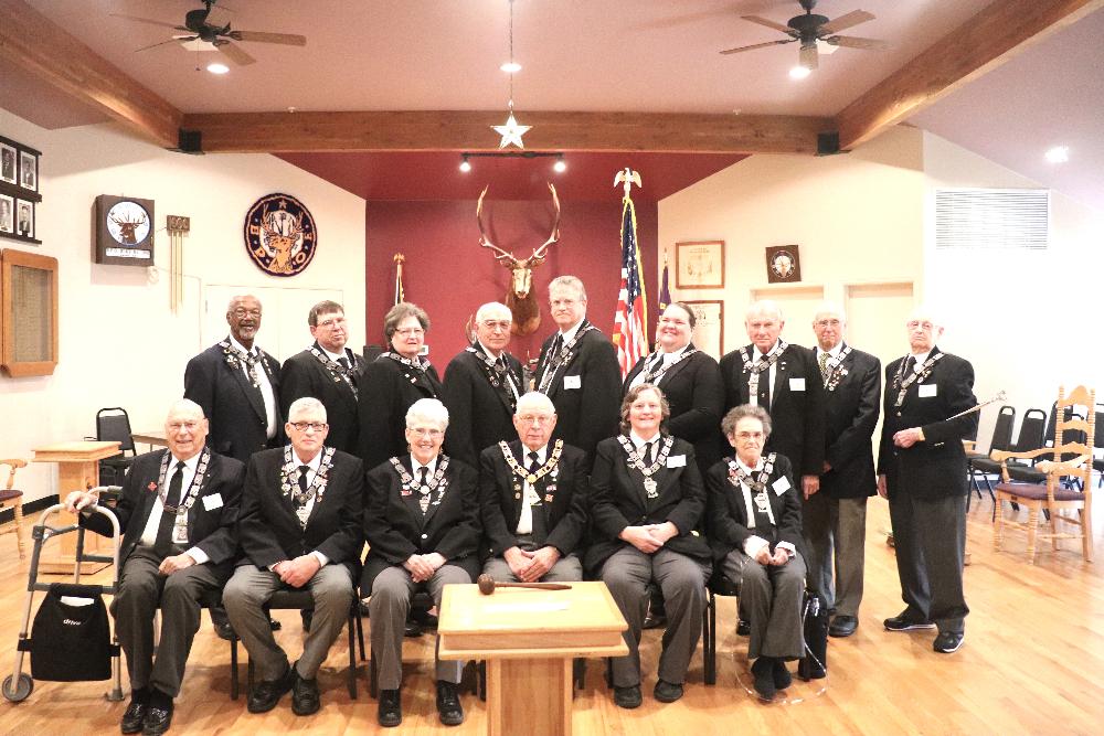 Front row: Trustee Maxwell L. Saul, Lecturing Knight Thomas F. Eckhardt, Leading Knight  PER) Ginny Dumas, Exalted Ruler (PDDGER) William Lakers, Loyal Knight Anne e. Schmidt, Tiler Albena Marie Cline. 

Second row:  Chaplin (PER) Arthur L. Ashley, Treasure  (PER)Robert A. Charleston, Trustee (PER) Betty J. Fortunate, Trustee (PER) Raymond A. Lisberger, Secretary (PDDGER,PER) Thomas W. Welch, Inner Guard Rachel Lakers, Trustee (PER) Richard M. Anderchin, Trustee LeRoy E. Fueher, and Esquire (PDDGER,PER) Marcus French.