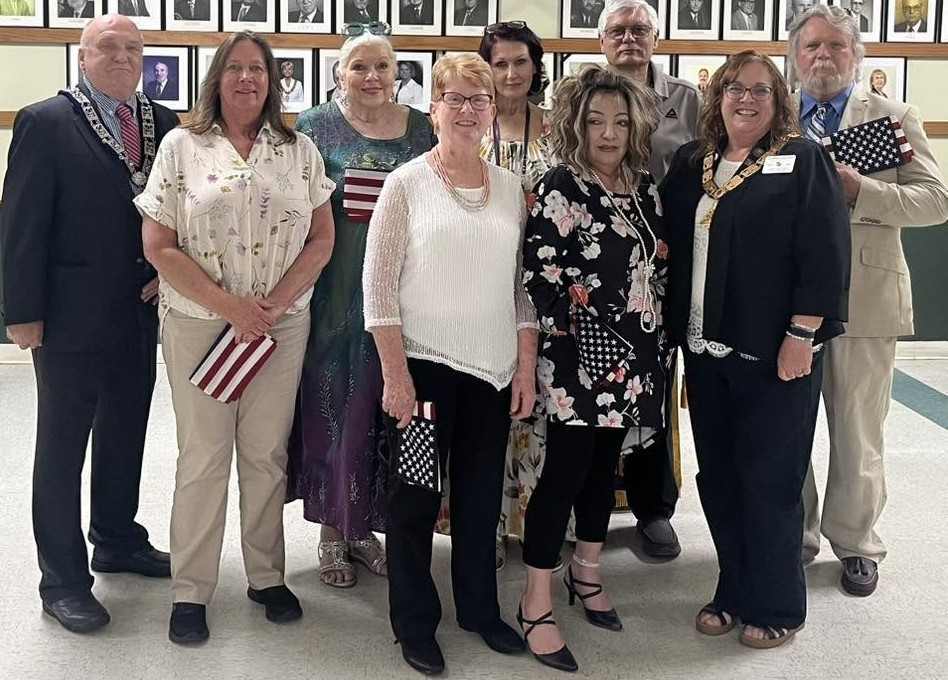 The 2026-2027 Elk year is off to a fantastic start! We initiated seven new members in April! Please welcome: Jayne Turner, Debra Dunn, Debra Shaw Muse, Sherri Mizell, Pam Kellogg, Les Kellogg, & Rayford Avant!