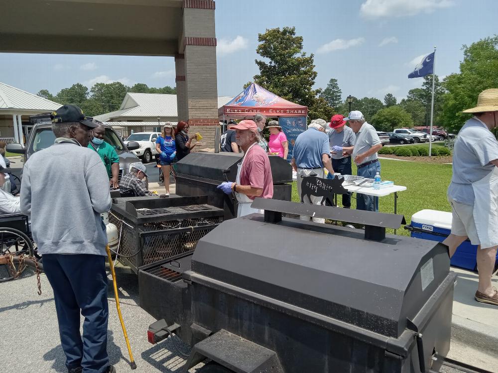 Walterboro Elks Lodge 1988. 
At the Victory Veterans House.
Hosting Hamburgers, Hot Dogs, Chips and drinks for our Vets. 
Music and a good time. Thanks to the Back Porch Crew and all of the lodge members for a good job.