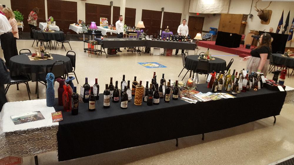 The 2017 Wine Tasting and Auction had many wonderful items available.