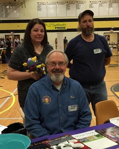 Elks volunteers at West Milford High School Health Fair - Drug Awareness Committee
Dawn L, Dwayne K, Bob K and not in picture but behind the camera, John A