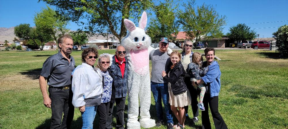 Our Easter Team
Pictured Left to Right...House Committee Chairman Dennis Rodgers, Leading Knight Deborah Roszi, Elk member Kathryn Cornelison, Elk member Ernie Roszi, Easter Bunny (ER Walt Honse) Volunteers, Teagan, Katelin, Sandy and Loyal Knight Diania Lestat. 