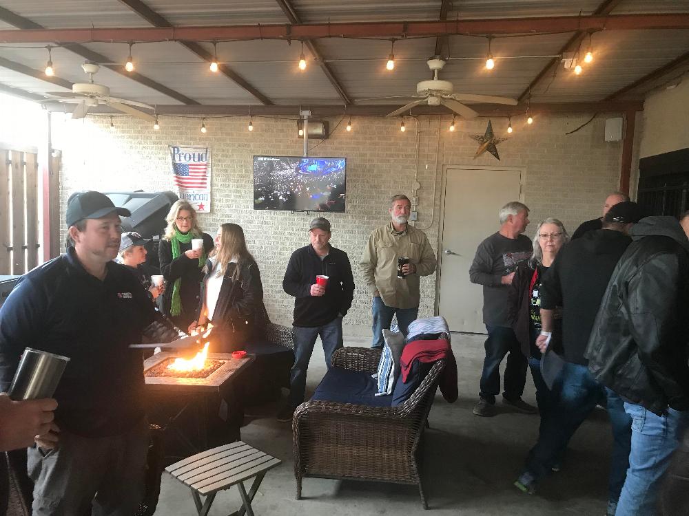 Denton Elks Lodge Holiday Gift Basket Delivery Team Briefing - December 2021