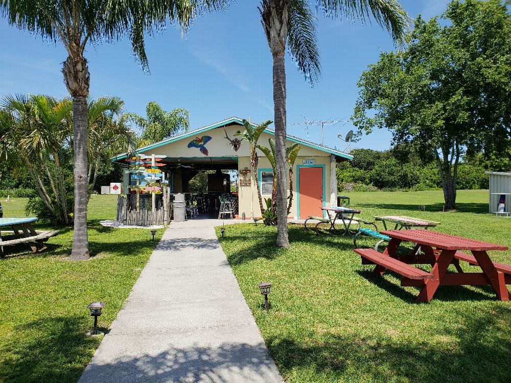 Sarasota Elks #2495 Tiki Bar