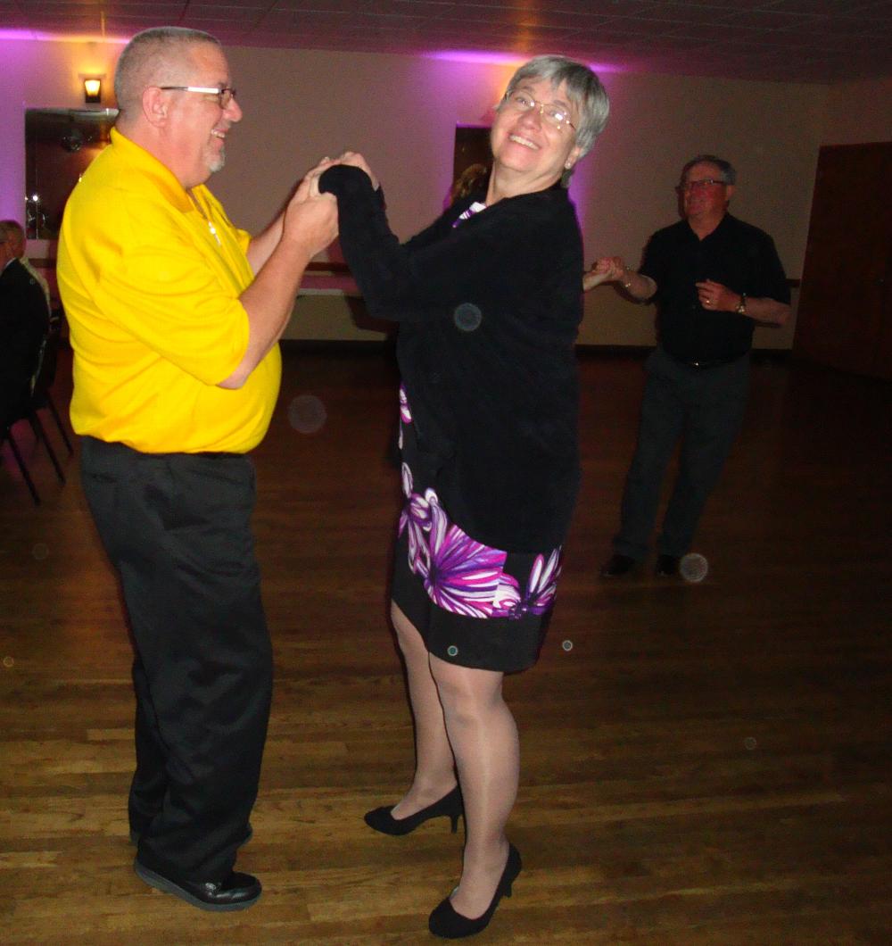 Jeff, Gloria and Larry Rubbing some shoe leather on the dance floor!