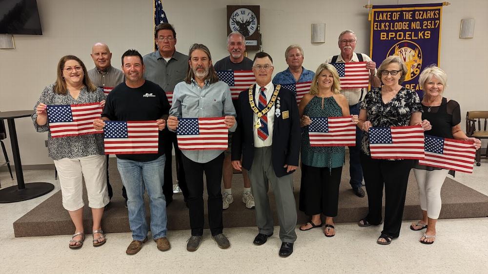 We had the honor and pleasure of initiating 11 American Citizens into our lodge Tuesday Evening.
First row left to right: Jan Dodge, Bill Adair, Dave Davis, ER Steve Schmidt, Jeanne Rackers, Lilli Heinrich and Laverne Michalek
Back row left to right: Charles Rush, Chris Young, Alan Beier, Jerry Cason and Steven Winkle