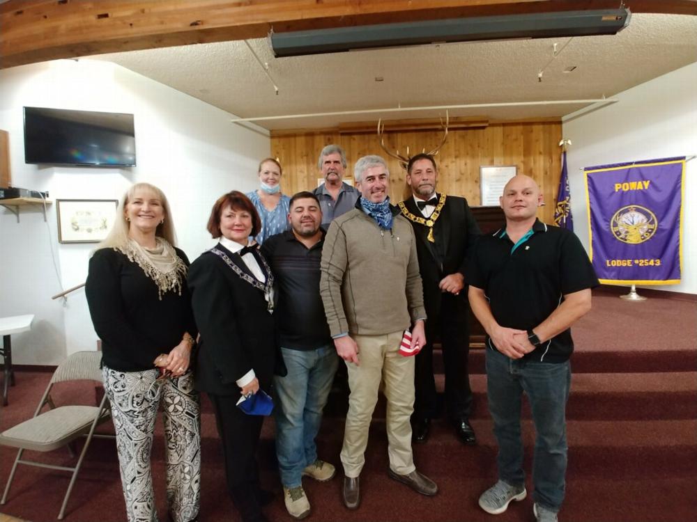 At the Tuesday, November 24th, meeting Poway Officers and members welcomed 6 new members. Welcome Cheri Enright, Jonathon Stabile,  Ivan Rodriquez,  Joni Shepard, Paul Marrinaccio and Tom Shepard.  Also pictured with the new members is Diane Sharp, COB and ER Norm Kaufman, PER.  Congratulations all!
