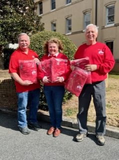 Lake Oconee Lodge donated 170 sweatshirts to the veterans at the Ga War Veterans Home using part of the Impact Grant in Feb 2022