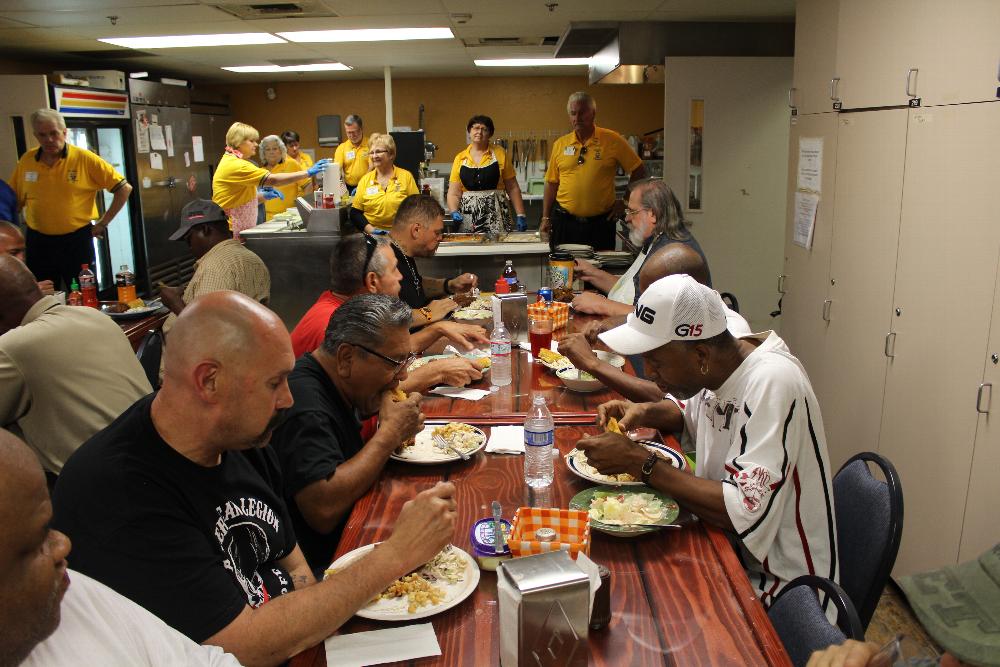 Lodge members serving the Veterans at M.A.N.A. House